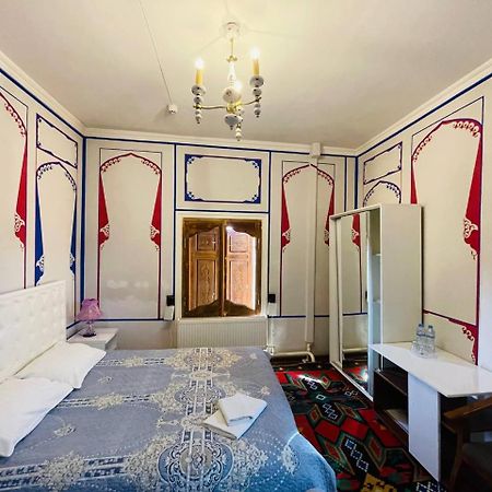 "Chor Minor" Hotel Unesco Heritage List 2 Minutes To Bukhara Old Town Square Official Partner Of The La Rosse Aroma Екстериор снимка