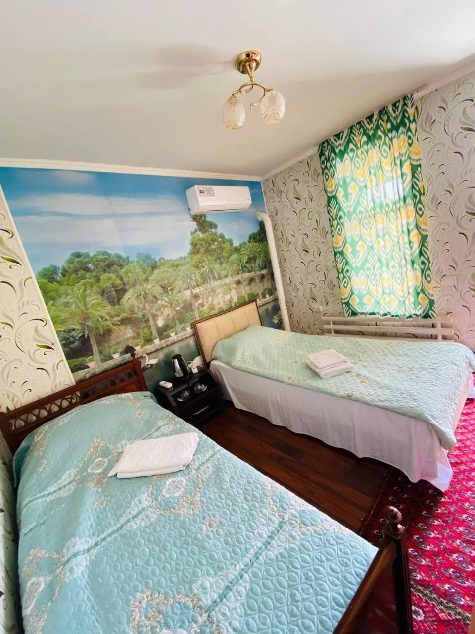 "Chor Minor" Hotel Unesco Heritage List 2 Minutes To Bukhara Old Town Square Official Partner Of The La Rosse Aroma Екстериор снимка